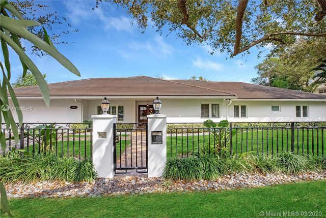 $1,675,000 | 4915 San Amaro Court, Coral Gables, FL 33146