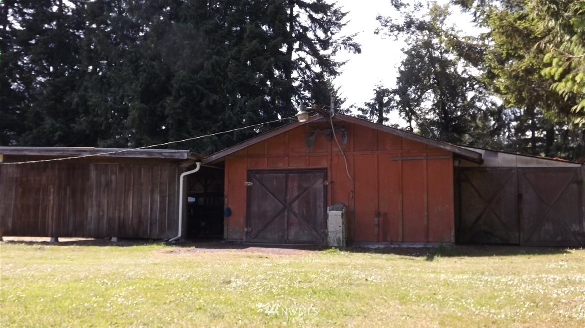 3912 South Airport Road Port Angeles, WA 98363 - Photo 3 of 13