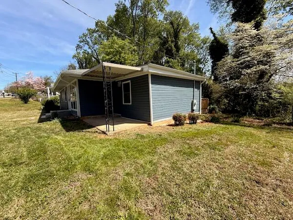 $184,900 | 211 Sunset Drive, Danville, VA 24540