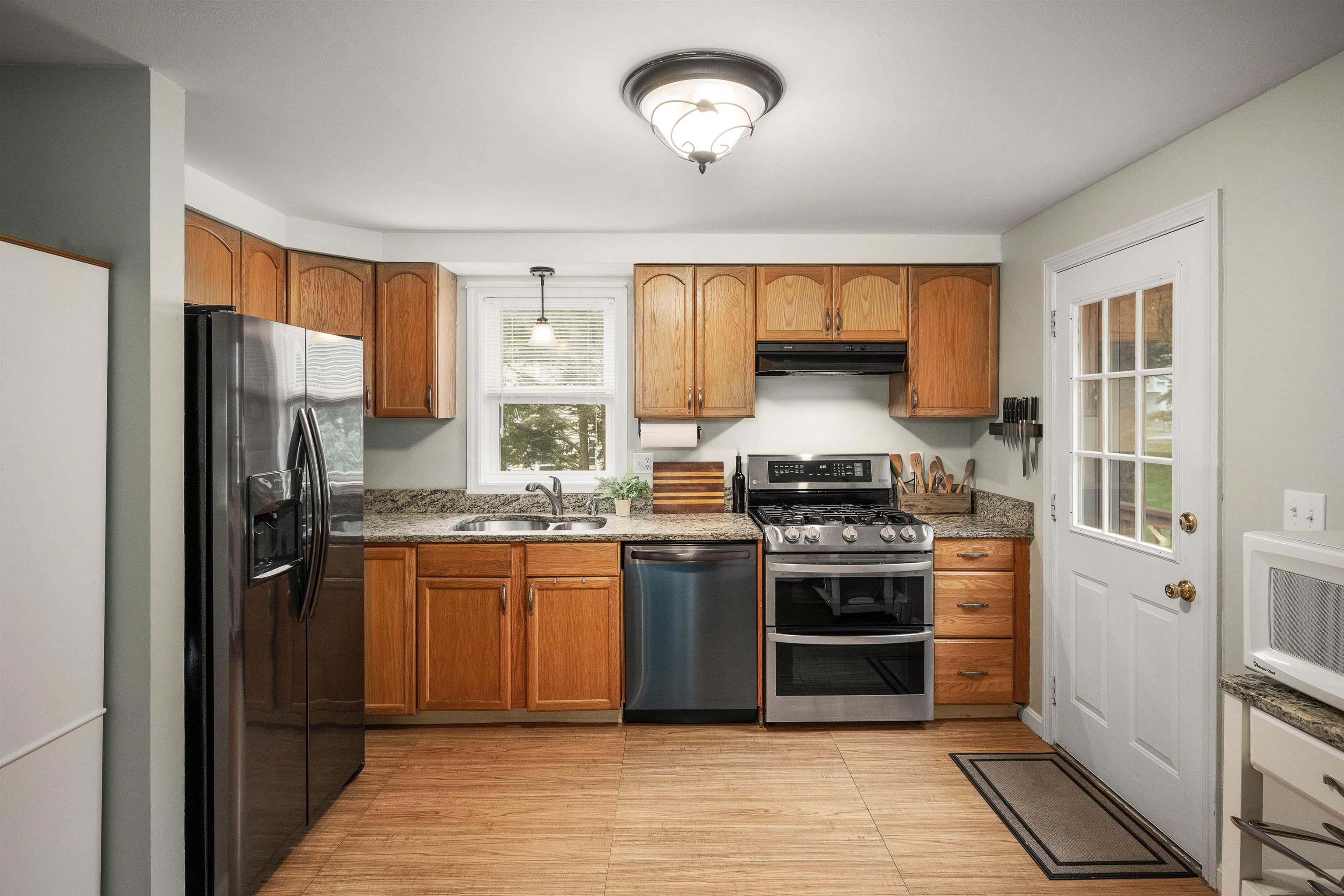 6 Whittaker Circle Concord, NH 03303 - Photo 9 of 39