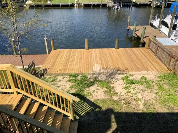 $2,000 | 176 Lakeview Drive, Unit A, Slidell, LA 70458