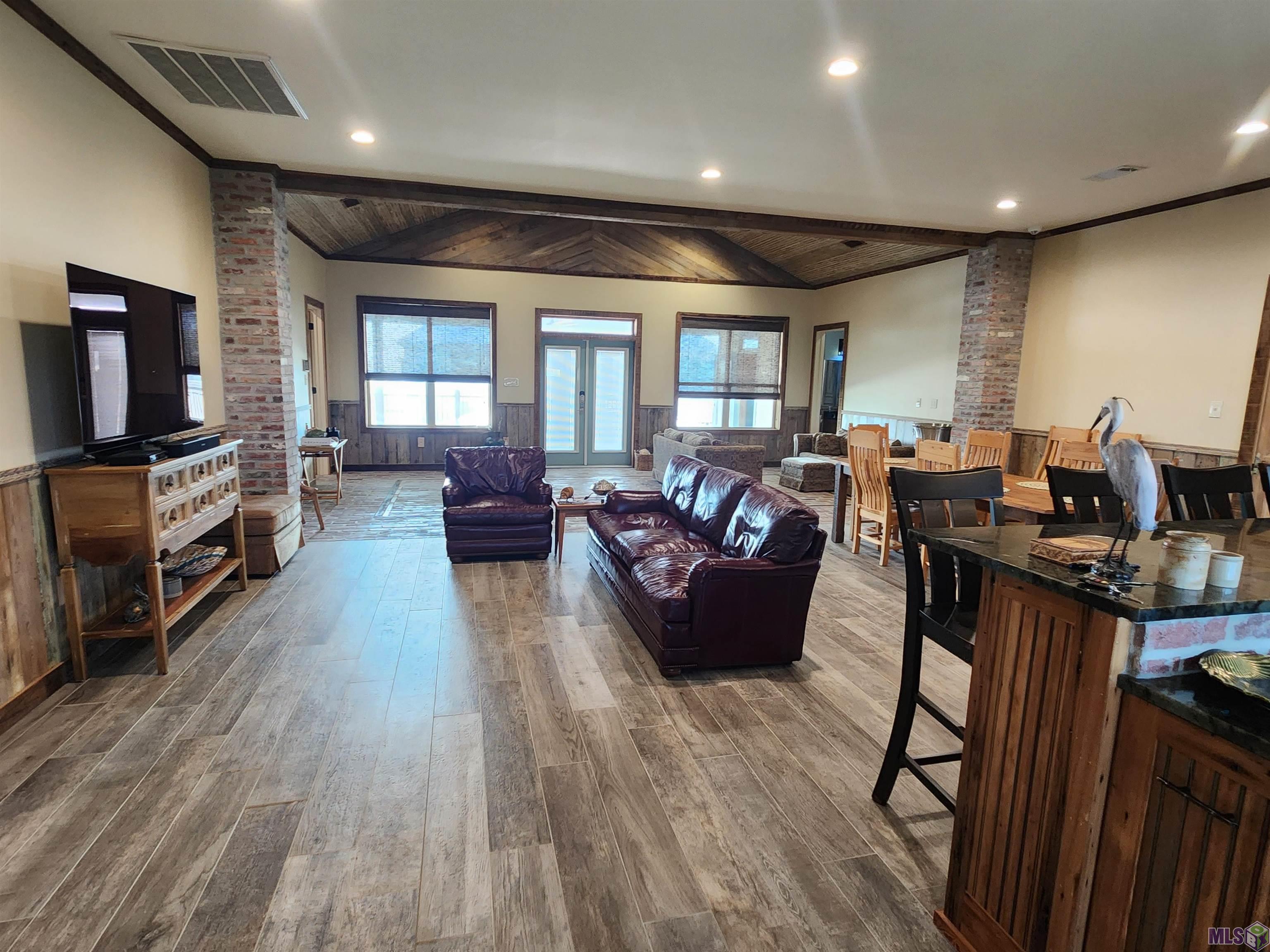 14 Sandy Point Drive Grand Isle, LA 70358 - Photo 18 of 60