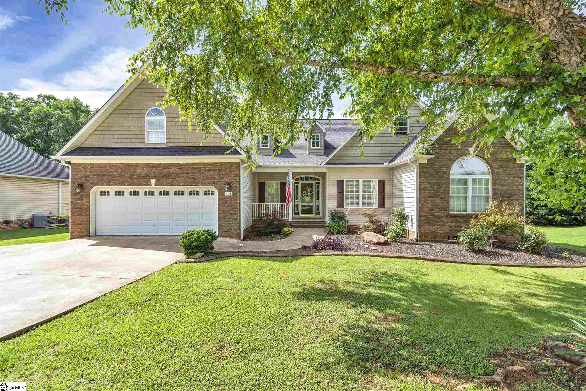 404 Cobblestone Drive Inman, SC 29349 - Photo 1 of 31