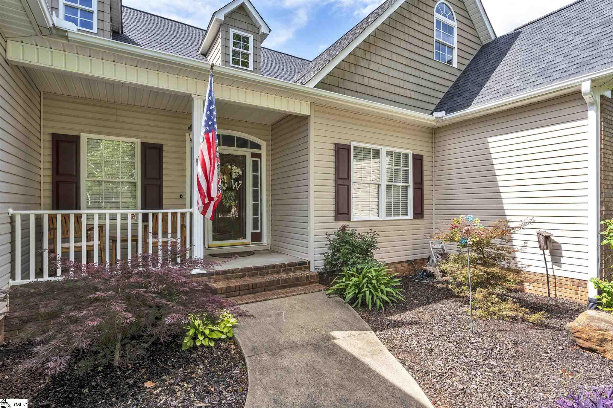 404 Cobblestone Drive Inman, SC 29349 - Photo 3 of 31