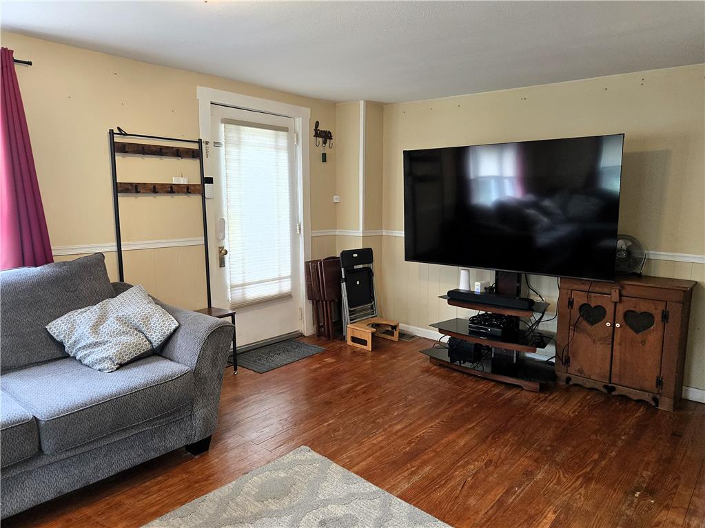 5111 Spruce Road Emmaus, PA 18049 - Photo 7 of 26