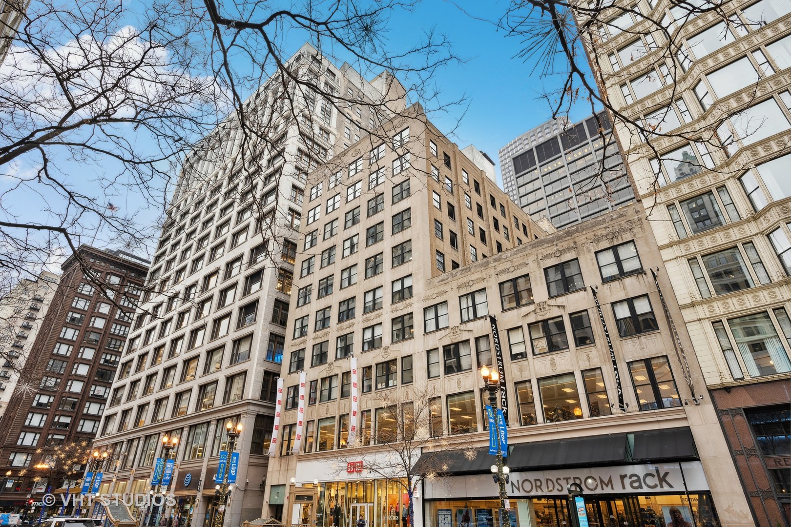 20 North State Street, Unit 910 Chicago, IL 60602 - Photo 1 of 19
