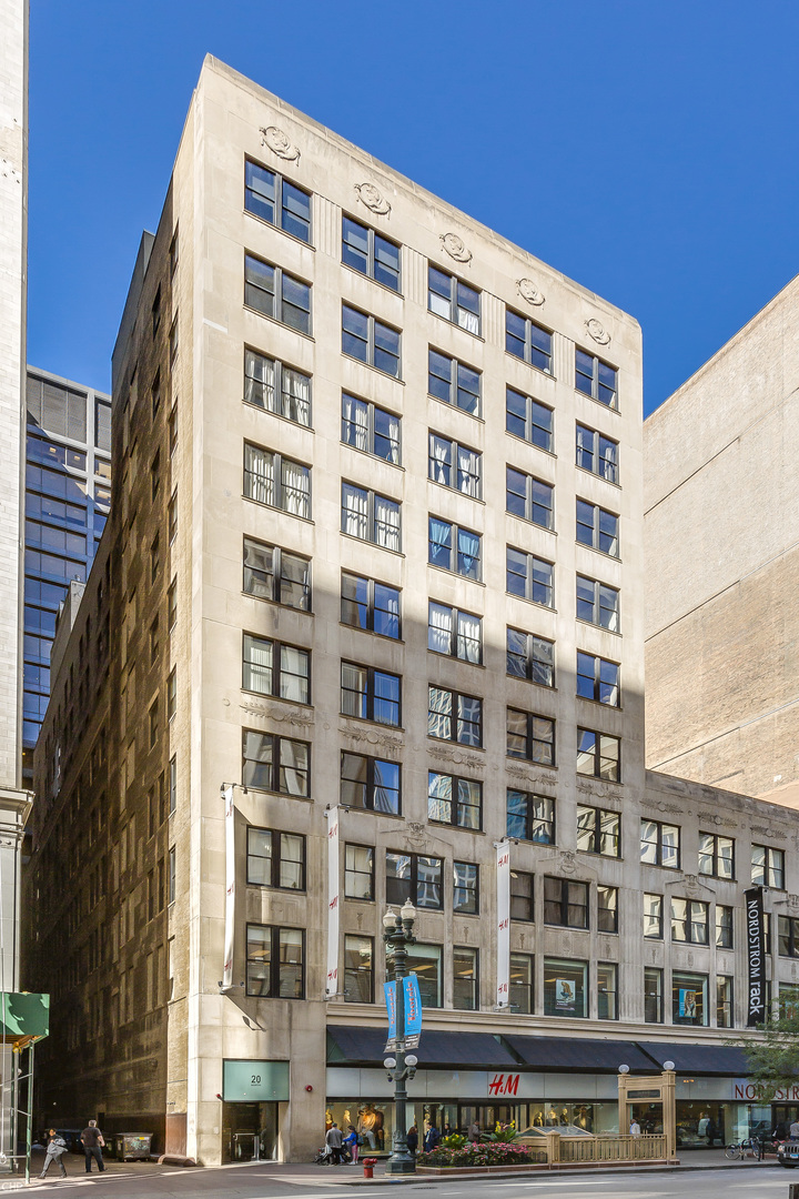 20 North State Street, Unit 910 Chicago, IL 60602 - Photo 18 of 19