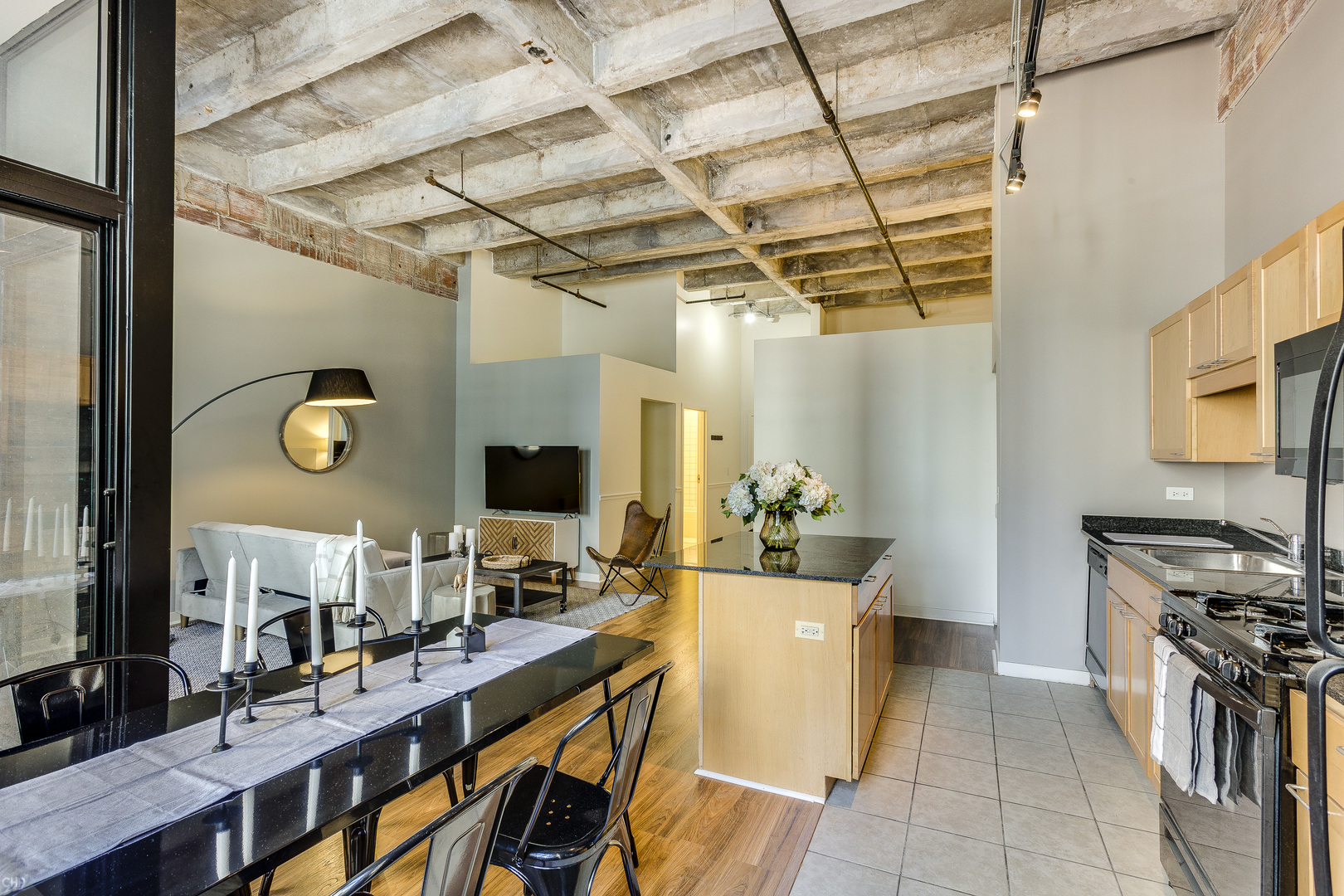 20 North State Street, Unit 910 Chicago, IL 60602 - Photo 5 of 19