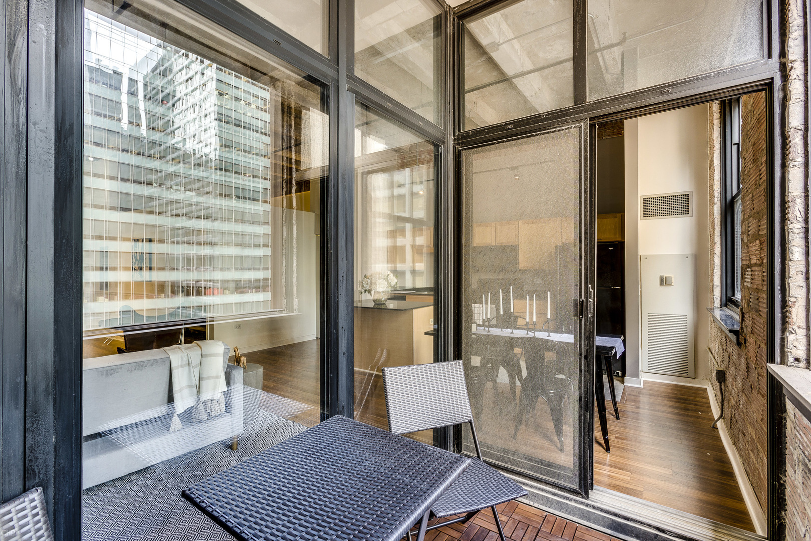 20 North State Street, Unit 910 Chicago, IL 60602 - Photo 7 of 19