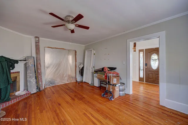 $300,000 | 610 Fertilizer Road, Riegelwood, NC 28456