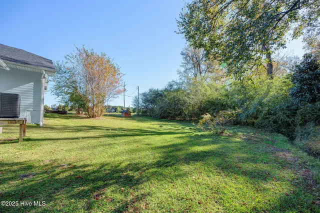 $300,000 | 610 Fertilizer Road, Riegelwood, NC 28456