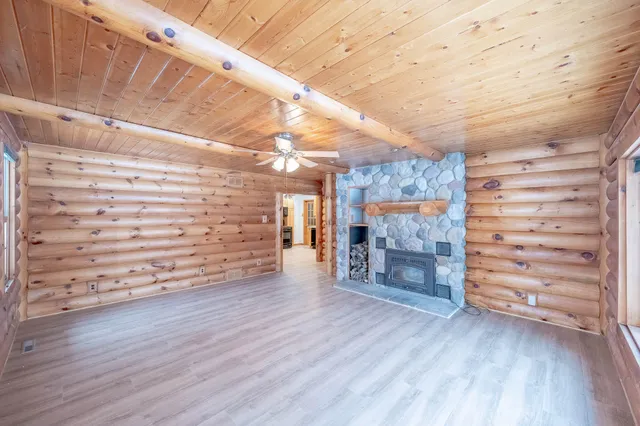 $389,900 | 9815 South 31st Street, Franklin, WI 53132