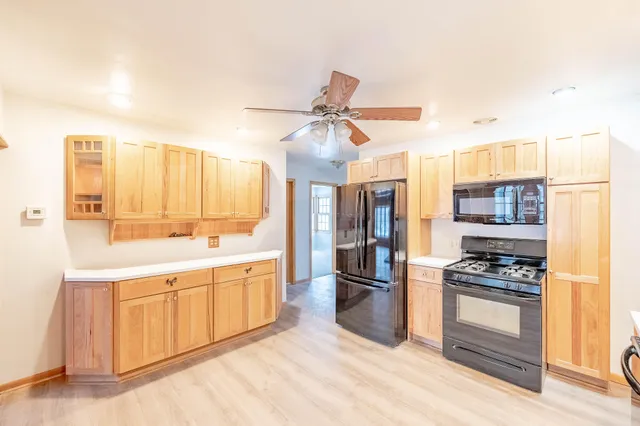 $389,900 | 9815 South 31st Street, Franklin, WI 53132