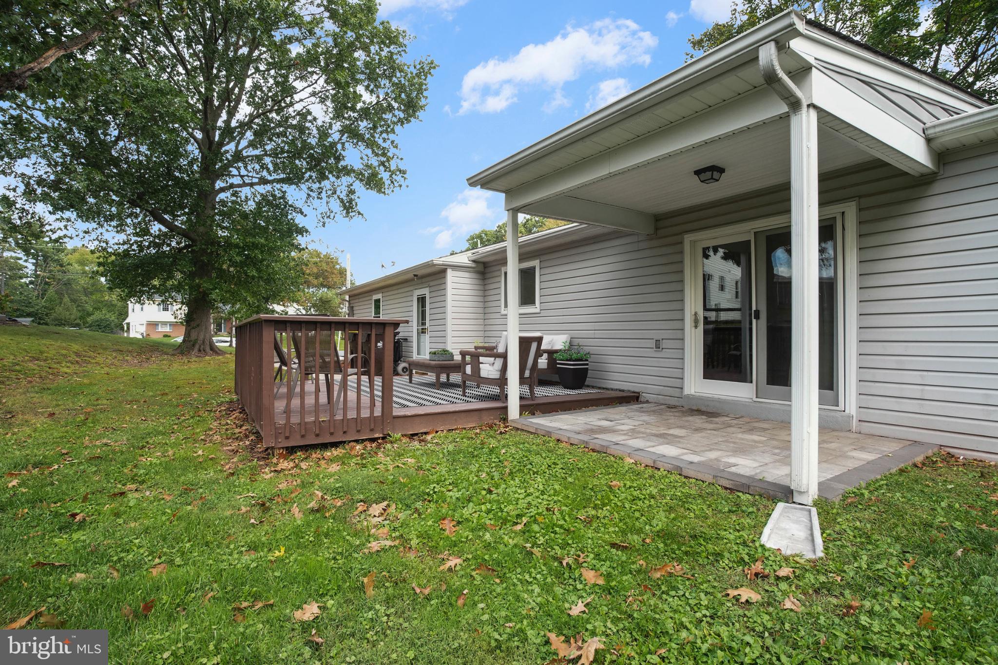3203 Nottingham Road Norristown, PA 19403 - Photo 36 of 39 REAR DECK AND REAR PATIO - NOW EMPTY!