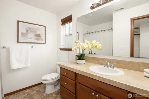 $1,150,000 | 12871 Northeast 198th Place, Woodinville, WA 98072