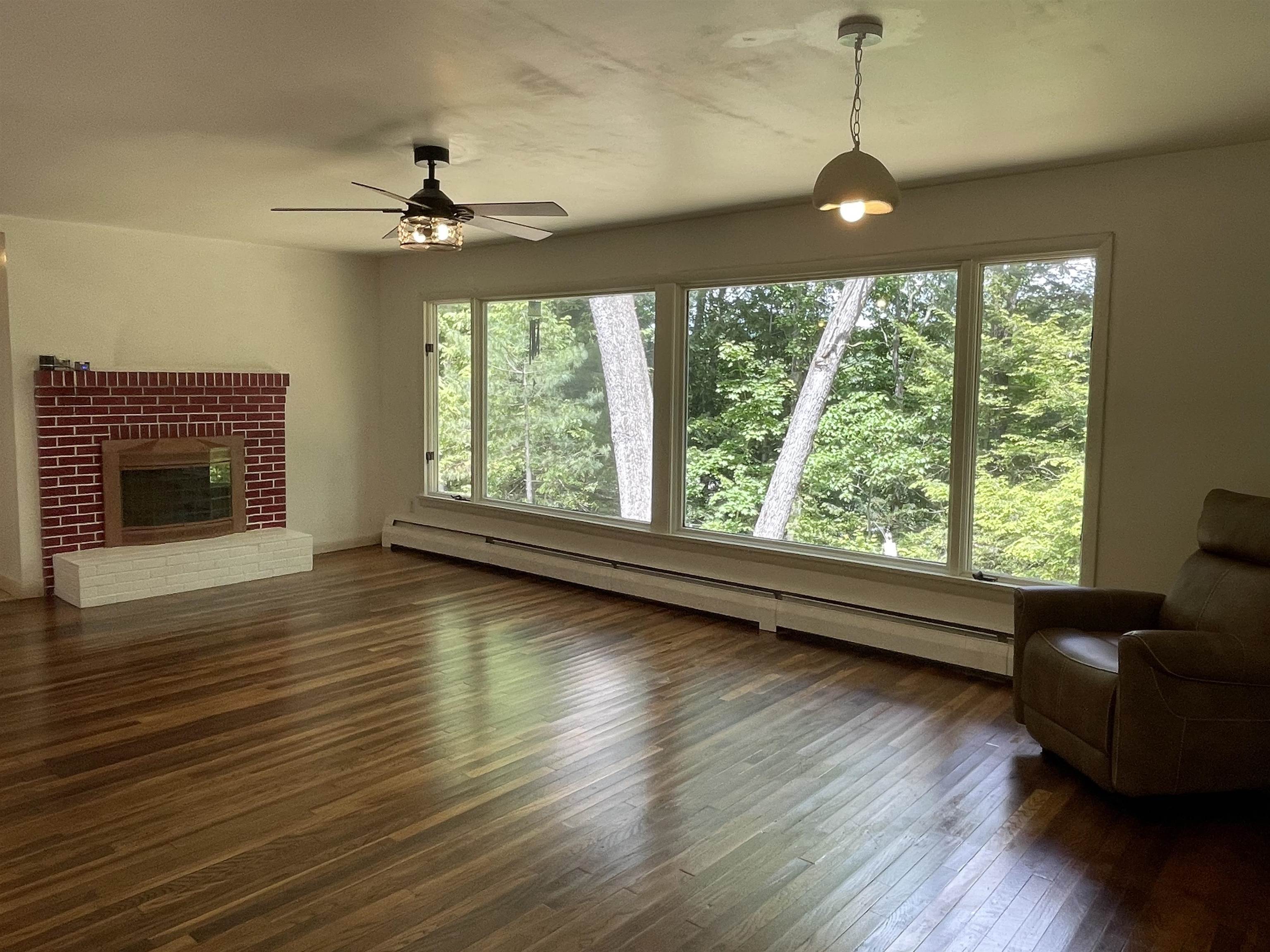 10 Bryant Court Rockingham, VT 05101 - Photo 6 of 48