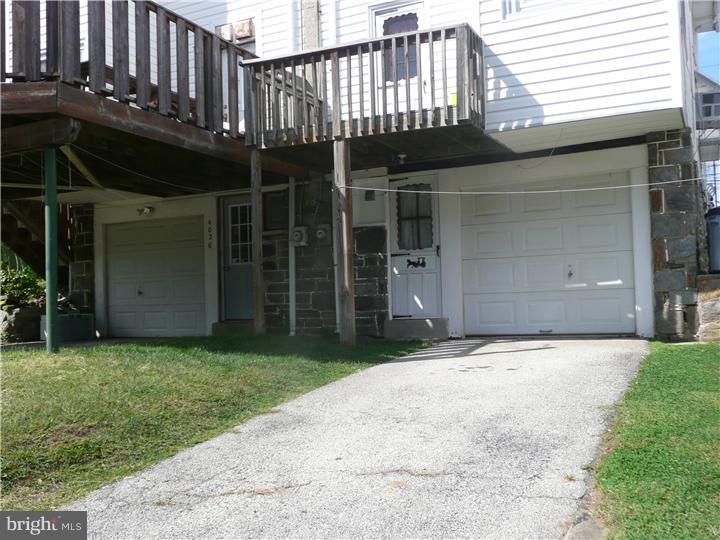 4024 Lasher Road Drexel Hill, PA 19026 - Photo 10 of 25 Driveway