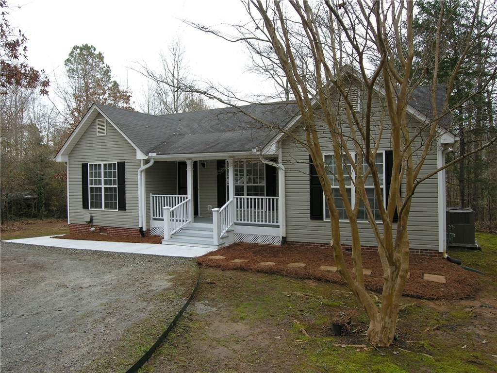 273 Horseshoe Road, Unit CENTRAL Central, SC 29630 - Photo 1 of 32