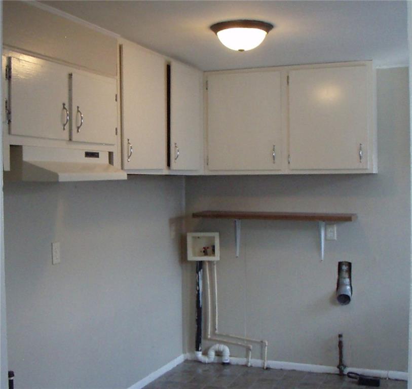 2933 South Roena Street Indianapolis, IN 46241 - Photo 7 of 16 Gallery Image 7