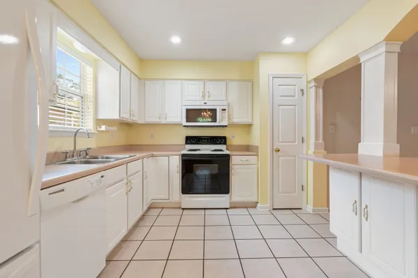 $399,000 | 1350 Silver Moon Drive, Tallahassee, FL 32312