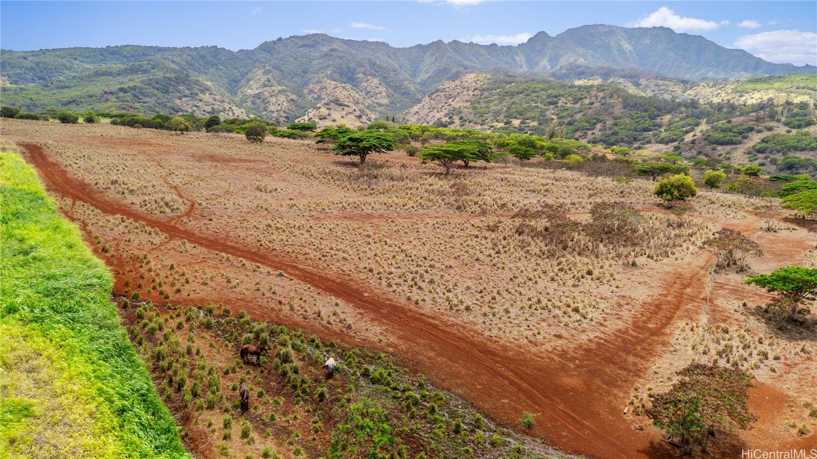 65-283 Kaukonahua Road, Unit 25 Wahiawa, HI 96786 - Photo 24 of 25 a view of an outdoor space and mountain view
