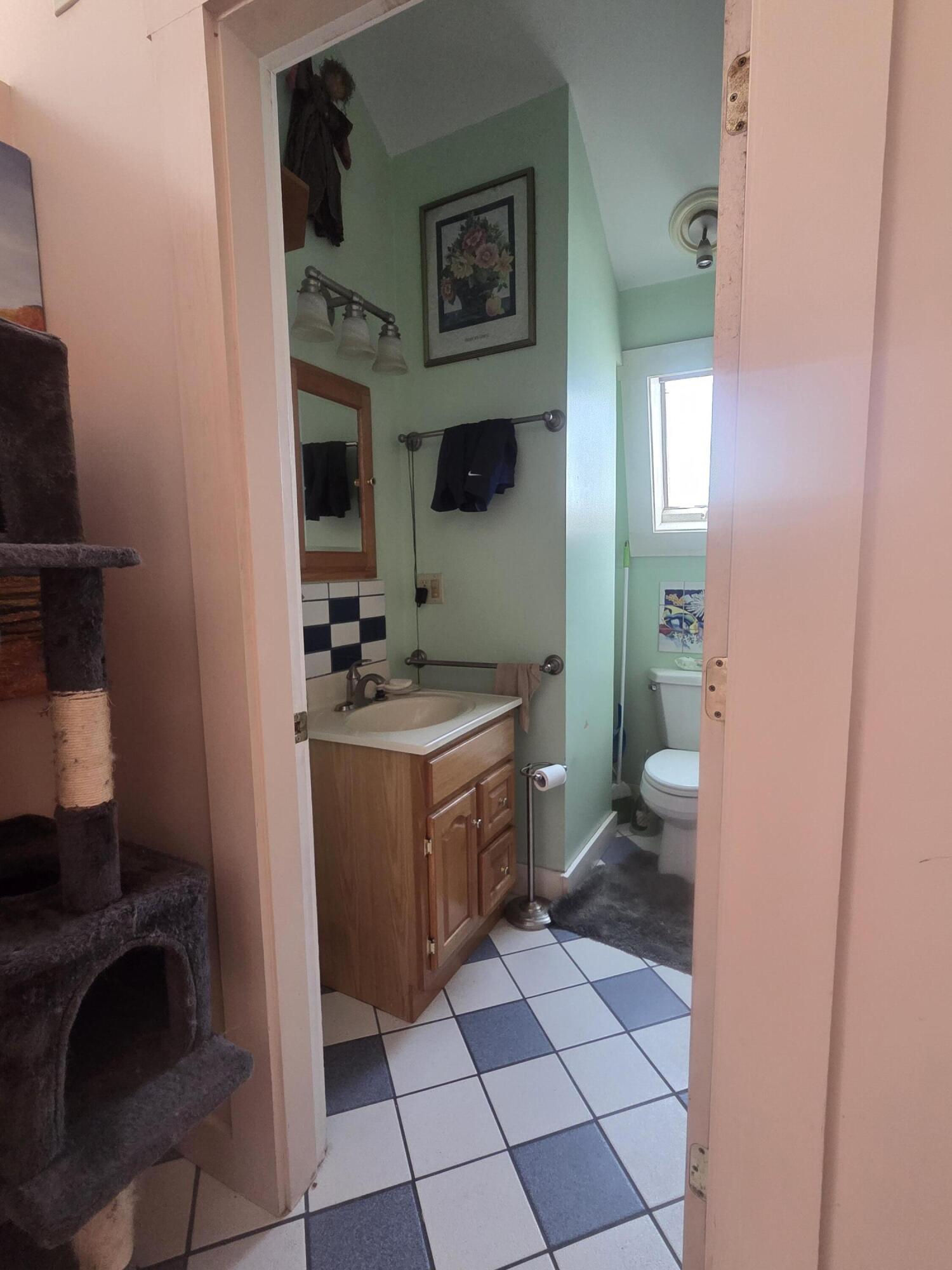 39 Heald Street Madison, ME 04950 - Photo 36 of 42 20250912_125346