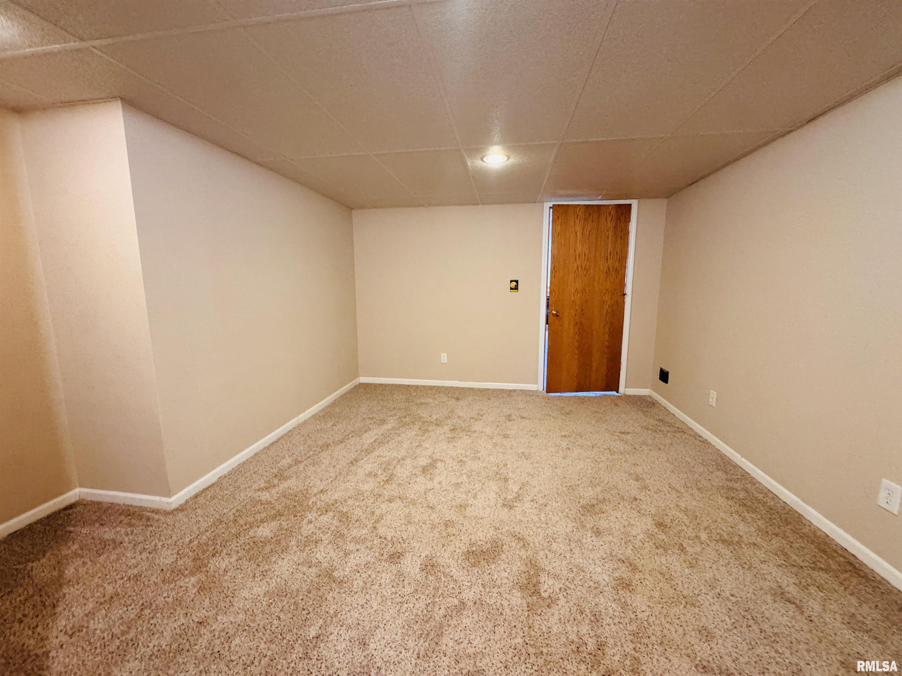 21 Bricker Circle Avon, IL 61415 - Photo 23 of 28