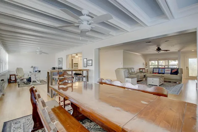 a view of a dining room and livingroom view