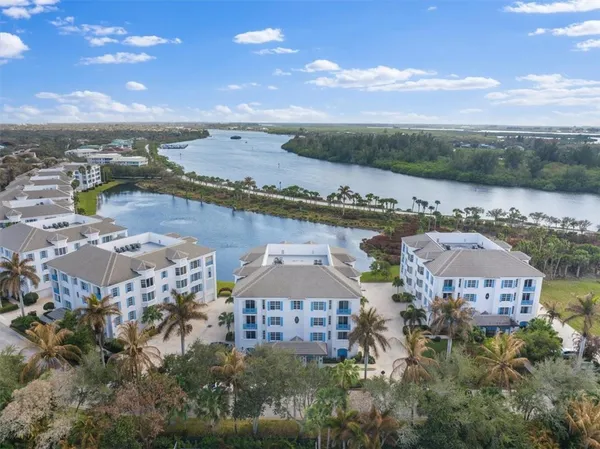 $1,395,000 | 9049 Somerset Bay Lane, Unit 302, Vero Beach, FL 32963