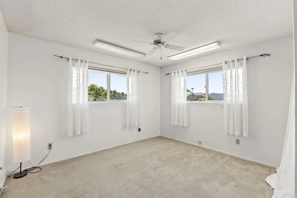 6825 Kellyn Lane Vista, CA 92084 - Photo 39 of 65