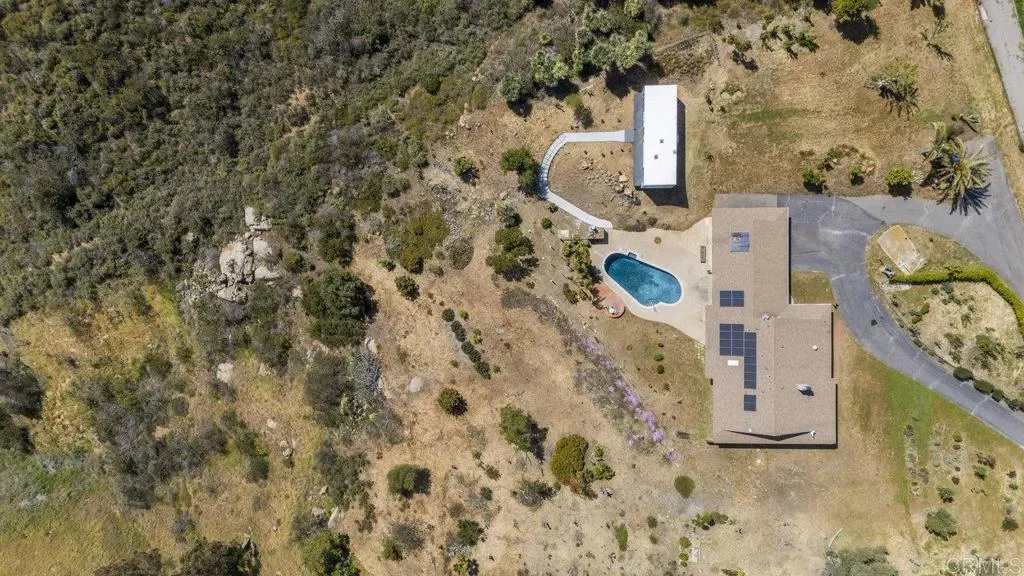 6825 Kellyn Lane Vista, CA 92084 - Photo 54 of 65