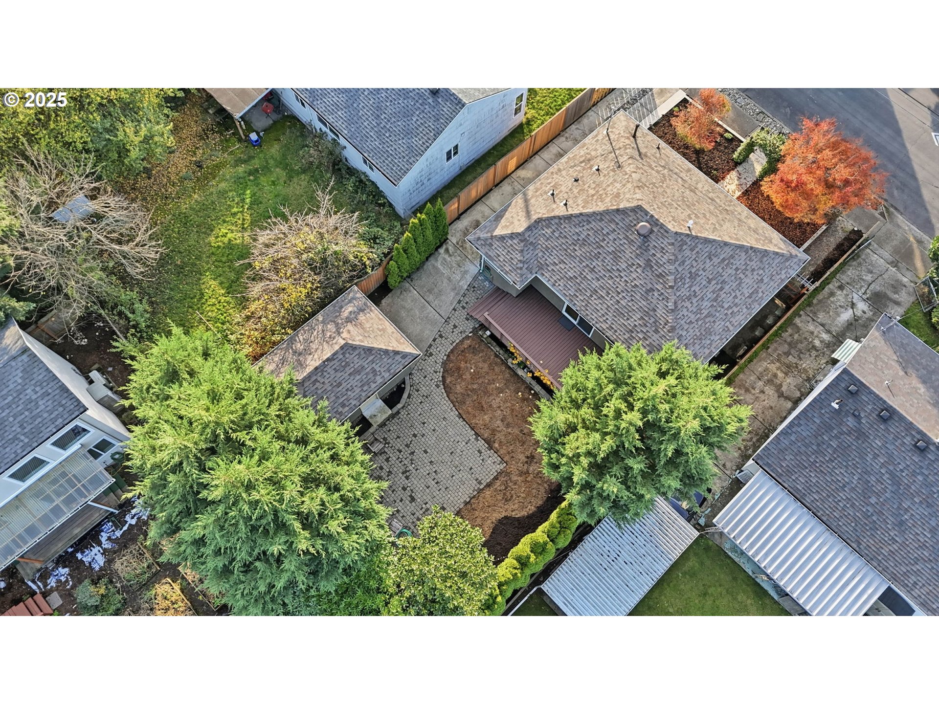 8502 North Hamlin Avenue Portland, OR 97217 - Photo 39 of 48 an aerial view of a house