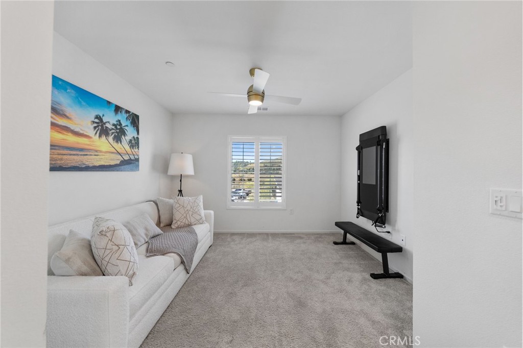 303 Sweet Place Fallbrook, CA 92028 - Photo 14 of 59