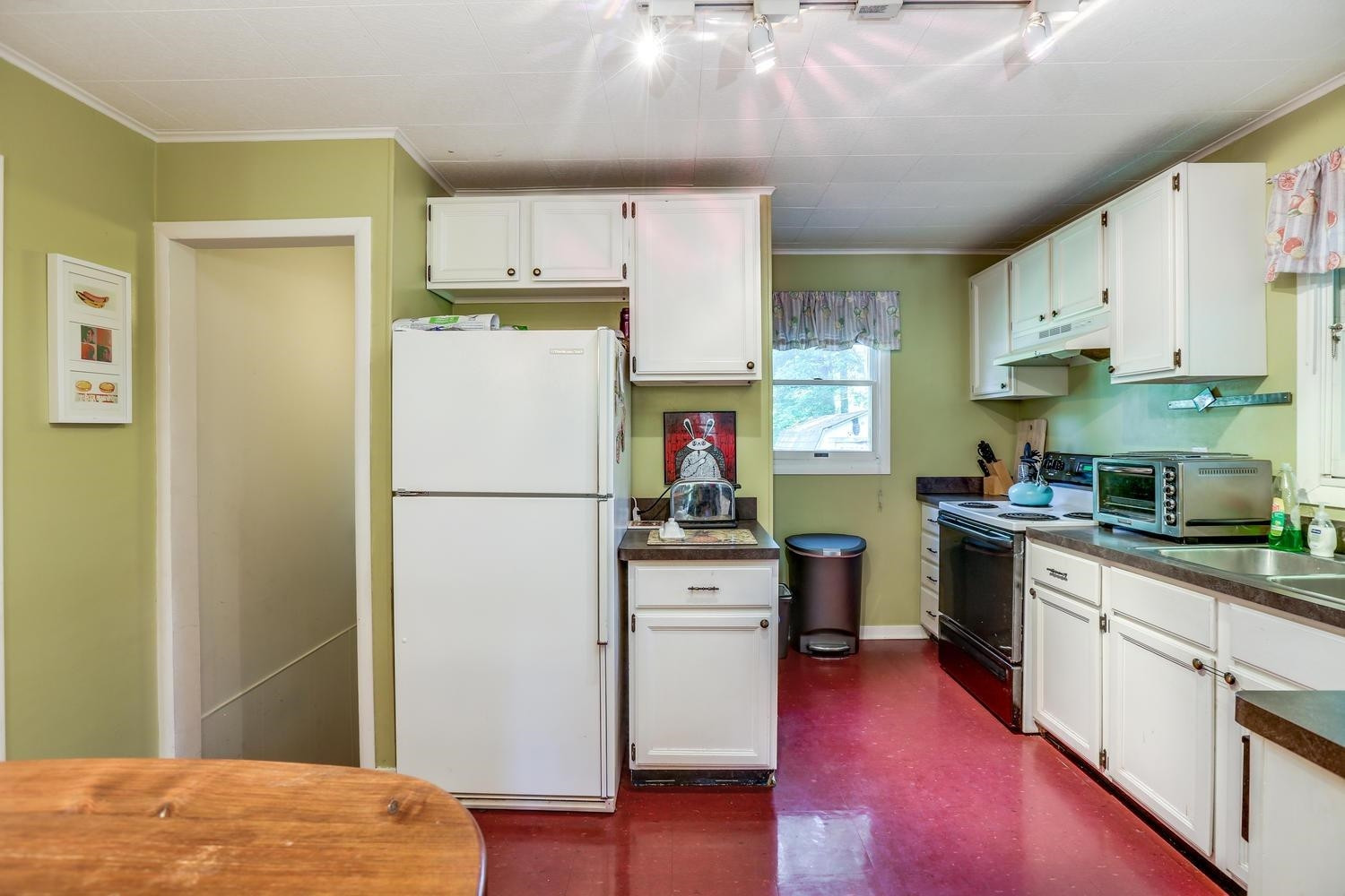 1427 Coler Road Ann Arbor, MI 48104 - Photo 6 of 10 Photo 6
