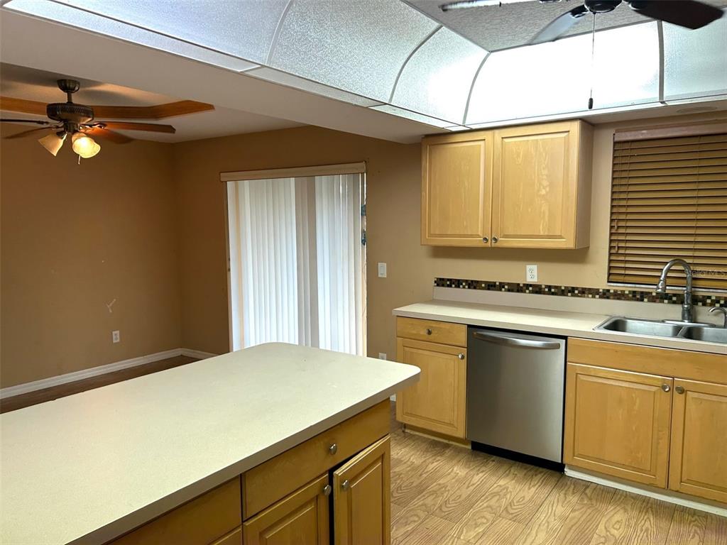 1264 Jamaica Road Venice, FL 34293 - Photo 9 of 18 Gallery Image 9