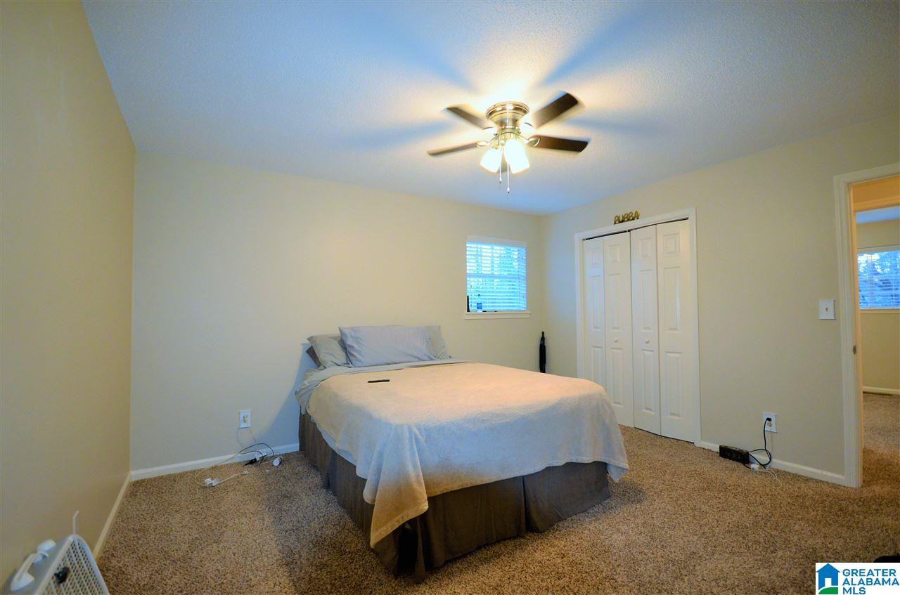 930 Ridge Trail Warrior, AL 35180 - Photo 18 of 34
