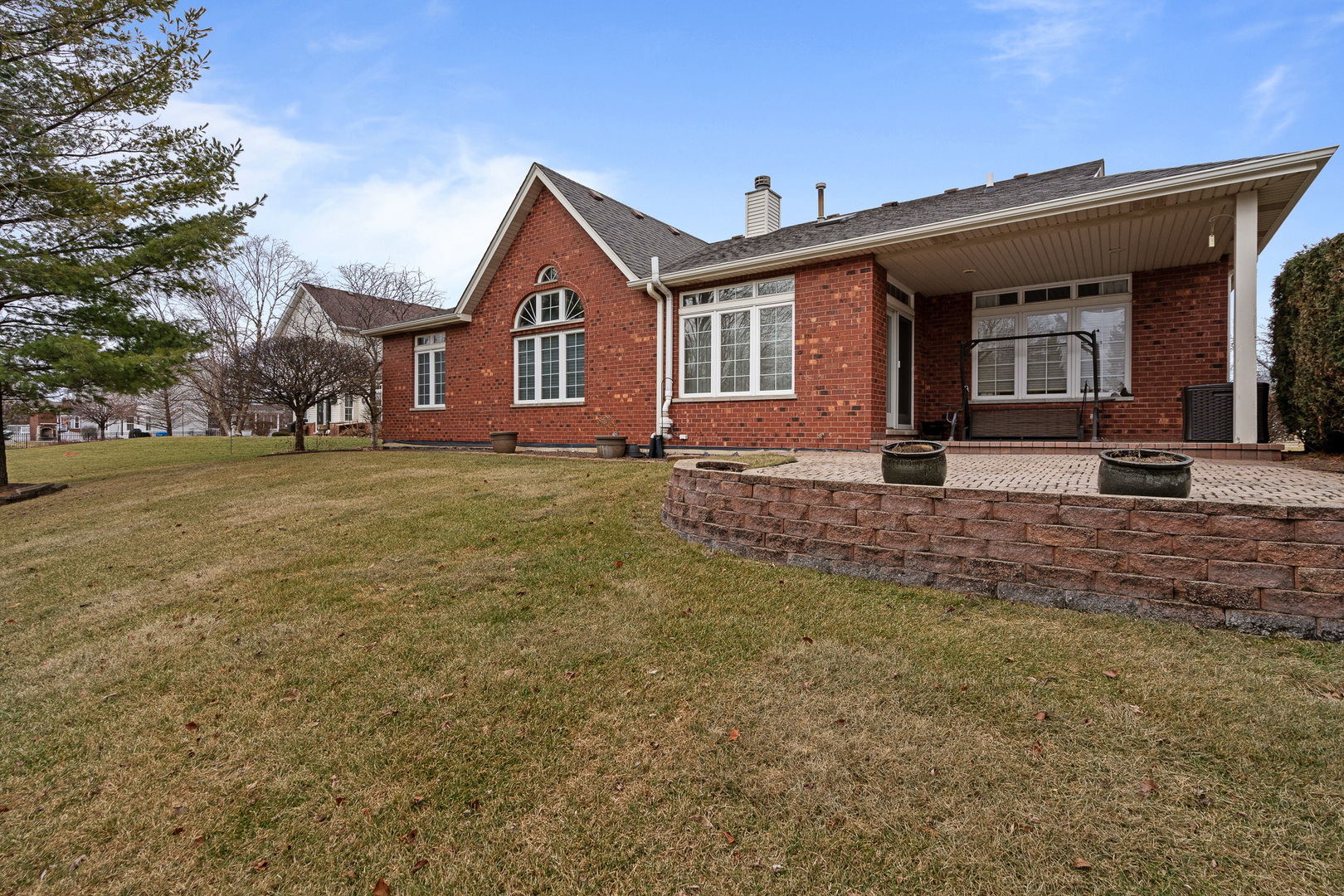 16551 SpringView Drive Lockport, IL 60441 - Photo 39 of 47 a front view of a house with a yard