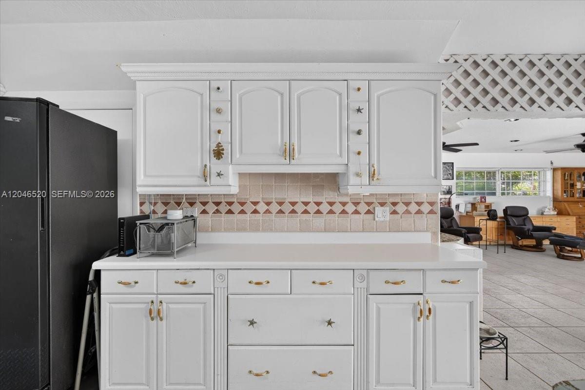 9841 Southwest 157th Terrace Miami, FL 33157 - Photo 16 of 54