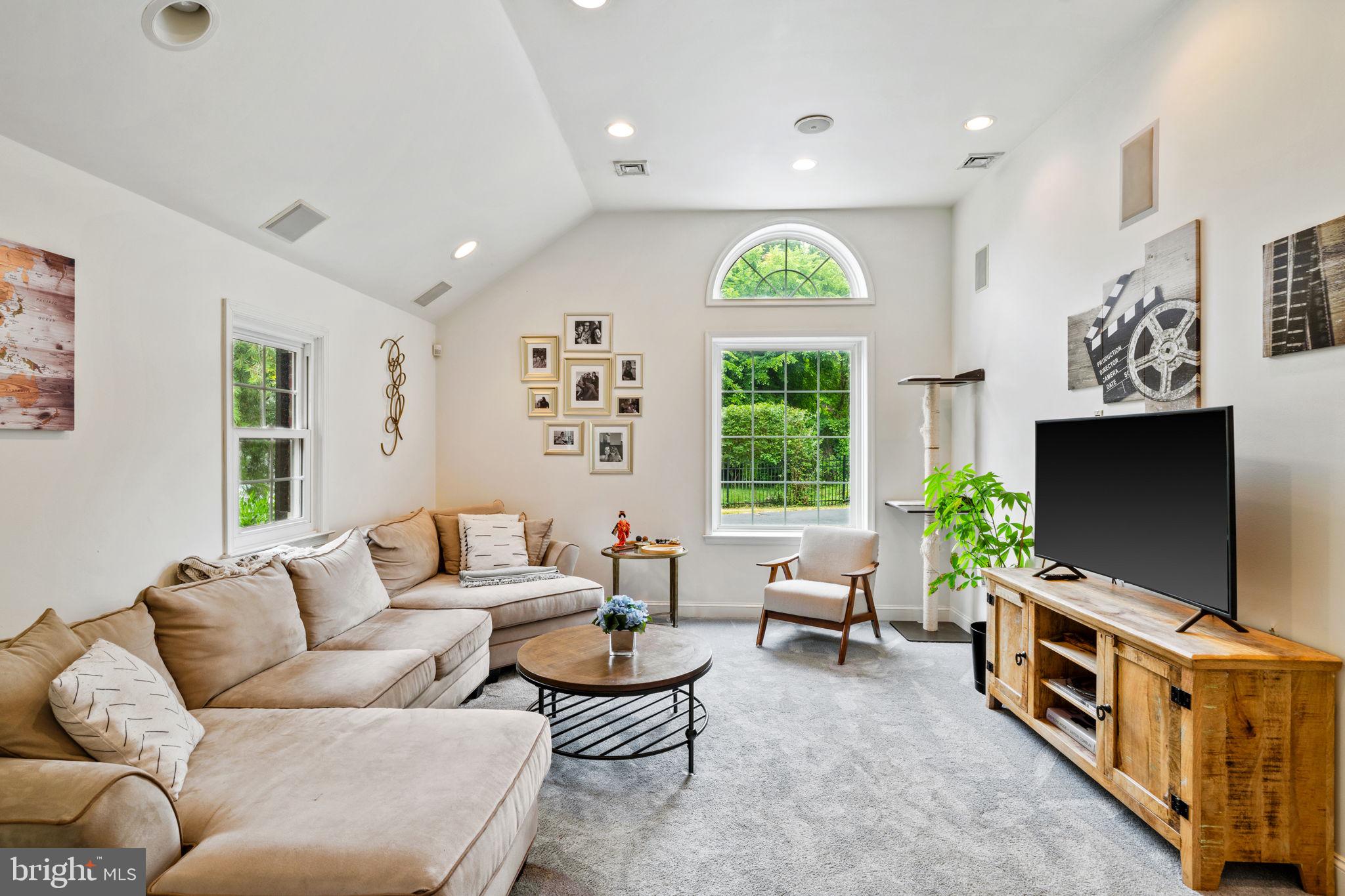 1621 Old Gulph Road Villanova, PA 19085 - Photo 36 of 87
