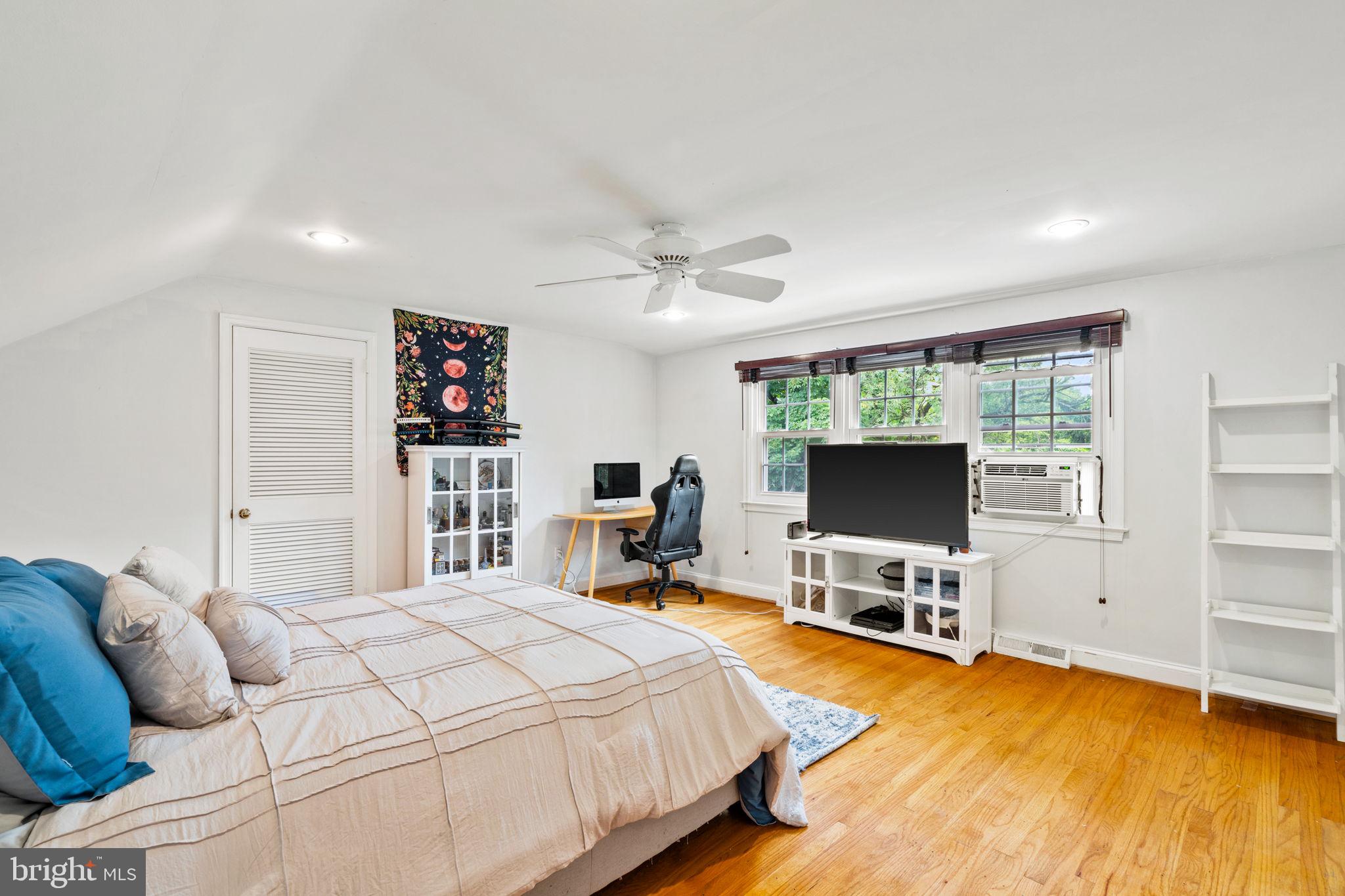 1621 Old Gulph Road Villanova, PA 19085 - Photo 59 of 87