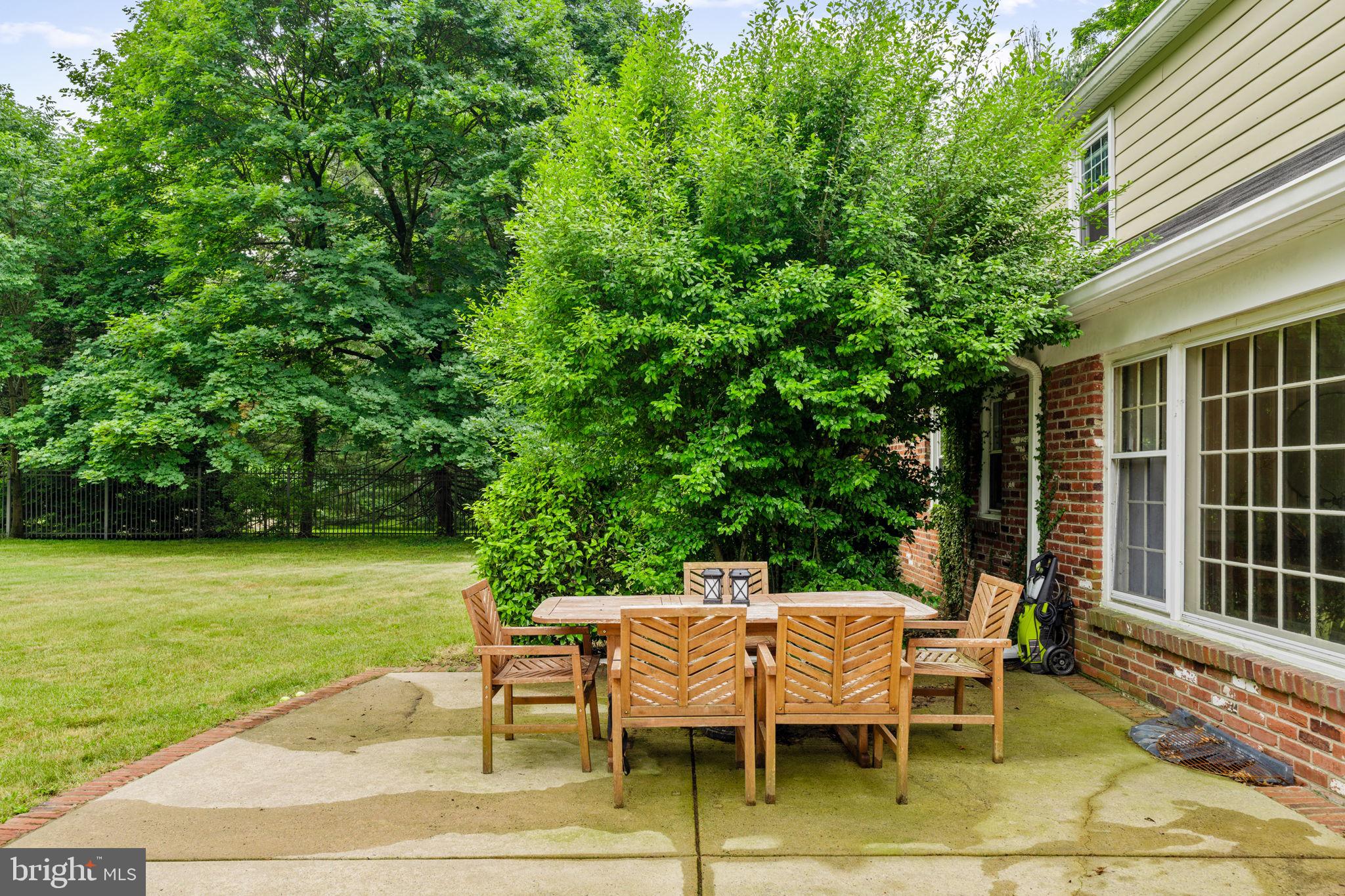 1621 Old Gulph Road Villanova, PA 19085 - Photo 72 of 87
