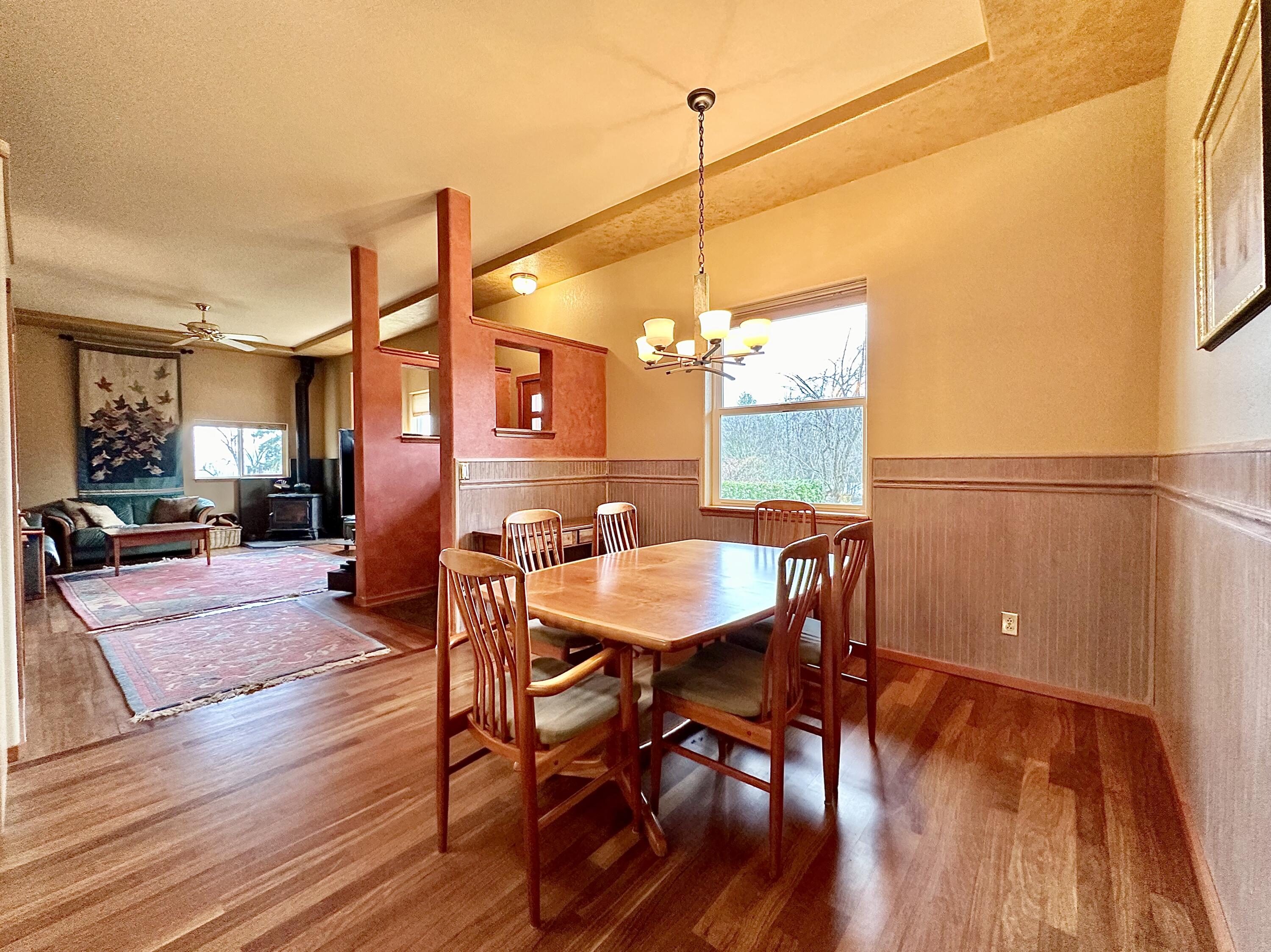 8548 Wagner Creek Road Talent, OR 97540 - Photo 30 of 100 18.7 dining