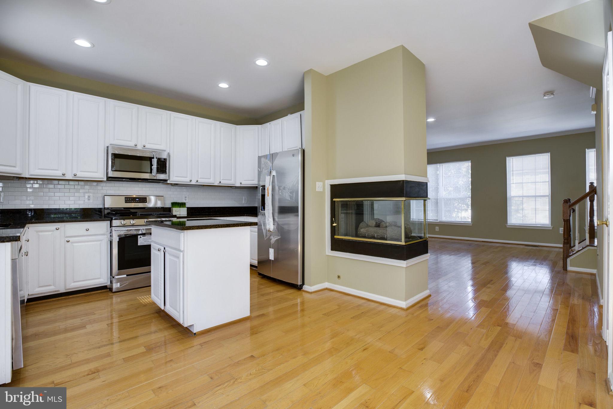 14851 Bolton Road Centreville, VA 20121 - Photo 20 of 44 Smart Design