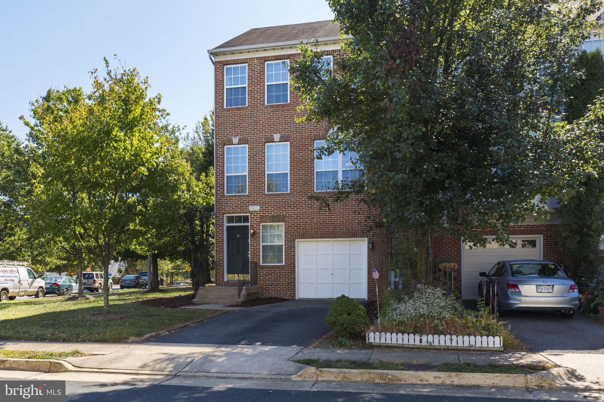 14851 Bolton Road Centreville, VA 20121 - Photo 3 of 44 Gallery Image 3