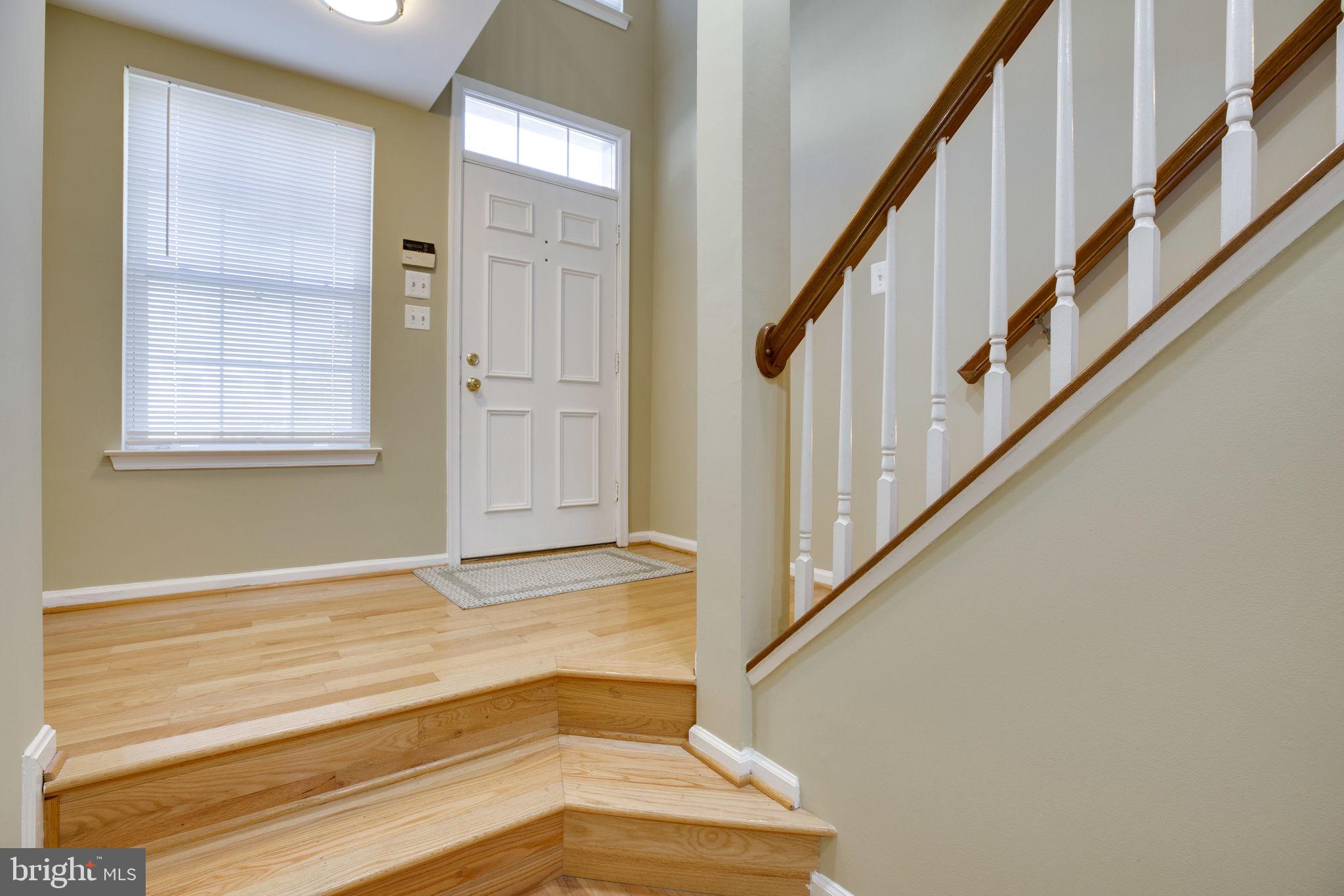 14851 Bolton Road Centreville, VA 20121 - Photo 4 of 44 Front Porch