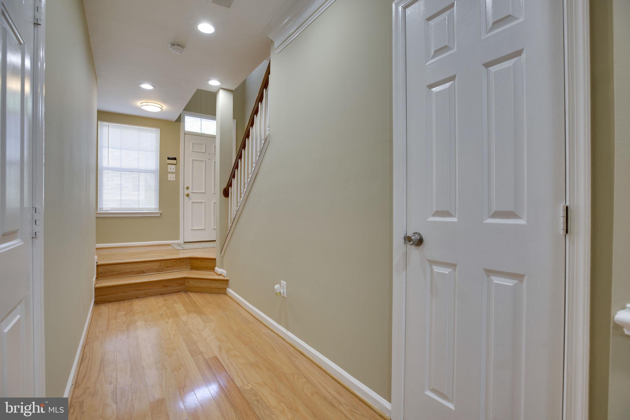 14851 Bolton Road Centreville, VA 20121 - Photo 6 of 44 Gallery Image 6