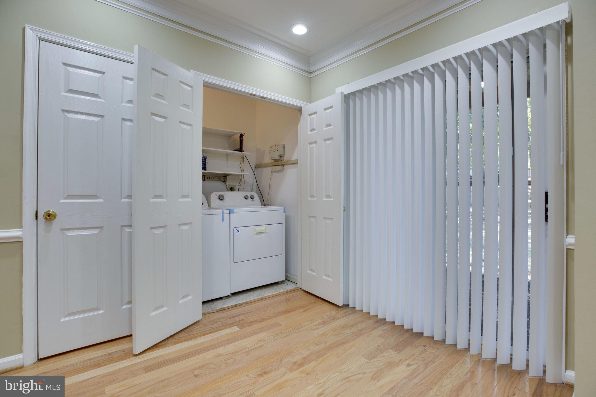 14851 Bolton Road Centreville, VA 20121 - Photo 10 of 44 Brand New Washer & Drier