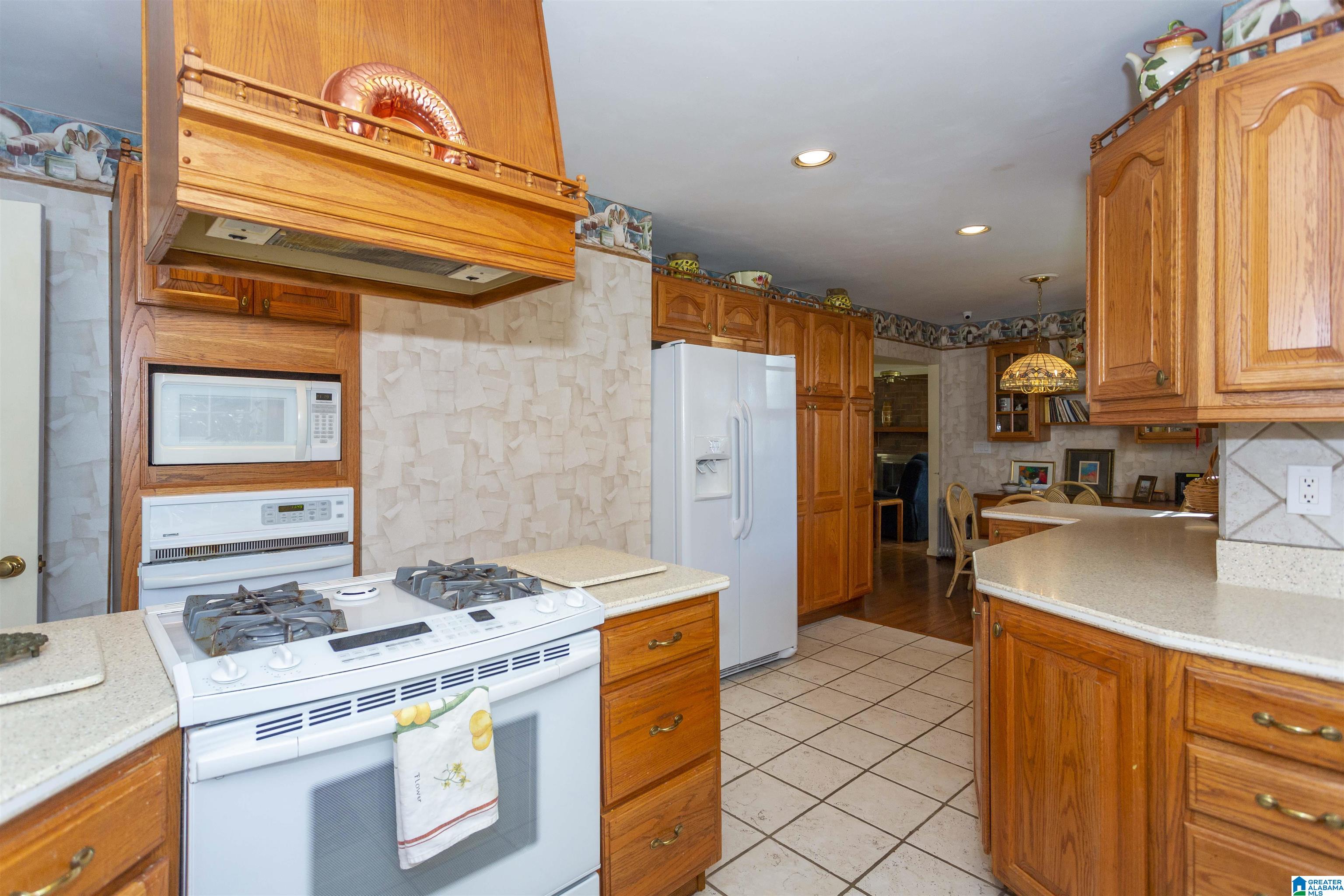 405 Hillyer High Road Anniston, AL 36207 - Photo 18 of 50