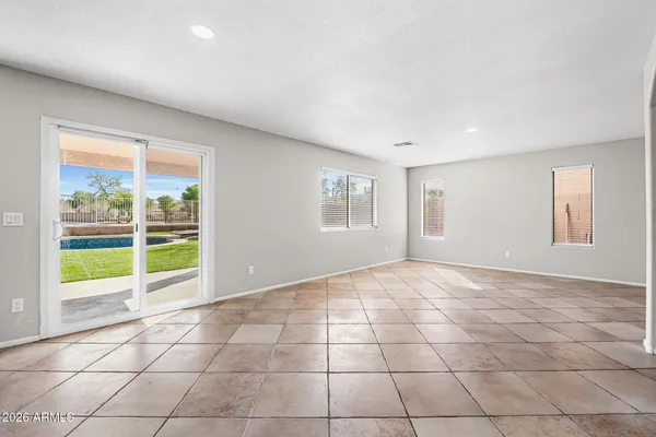 $2,650 | 7911 South 47th Lane, Laveen, AZ 85339