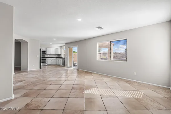 $2,650 | 7911 South 47th Lane, Laveen, AZ 85339